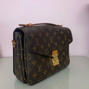 Louis Vuitton Métis Pochette